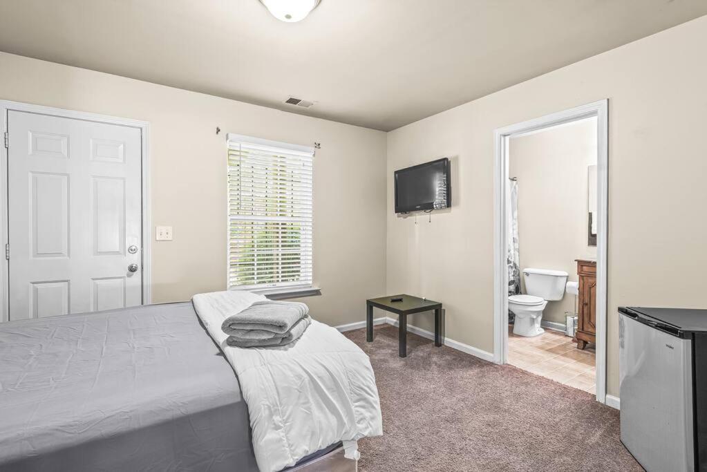 Charming Multilevel 4 Bedroom Townhouse Atlanta Bagian luar foto