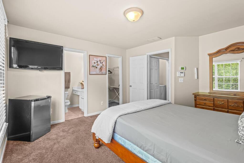 Charming Multilevel 4 Bedroom Townhouse Atlanta Bagian luar foto
