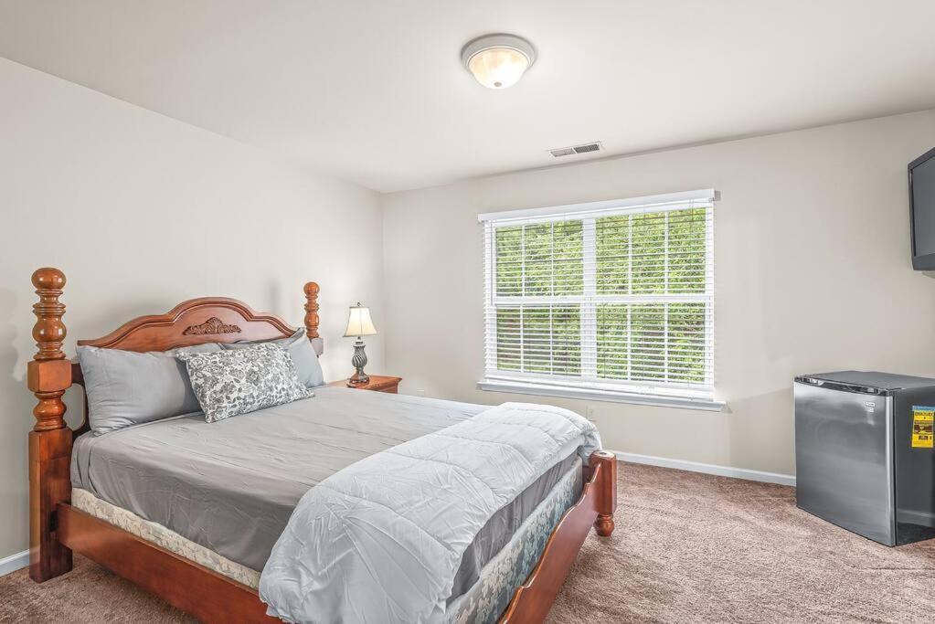 Charming Multilevel 4 Bedroom Townhouse Atlanta Bagian luar foto