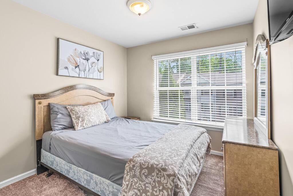 Charming Multilevel 4 Bedroom Townhouse Atlanta Bagian luar foto